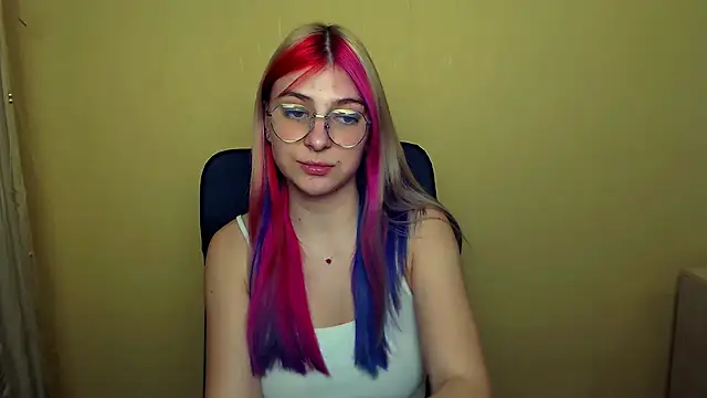 Snapshot of Luna_Lush_ chatting on March 2025 10:45:01 AM Luna Lush  online show from March 2025 10:45:01 AM