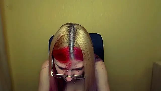 Snapshot of Luna_Lush_ chatting on March 2025 11:29:02 AM Luna Lush  online show from March 2025 11:29:02 AM