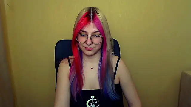 Snapshot of Luna_Lush_ chatting on March 2025 11:38:02 AM Luna Lush  online show from March 2025 11:38:02 AM