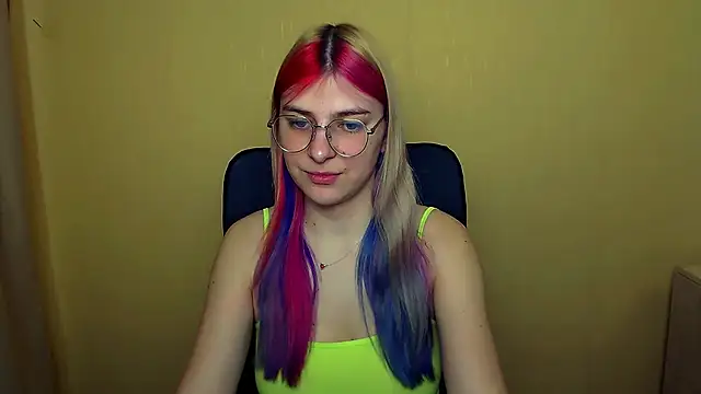 Snapshot of Luna_Lush_ chatting on March 2025 08:20:02 AM Luna Lush  online show from March 2025 08:20:02 AM