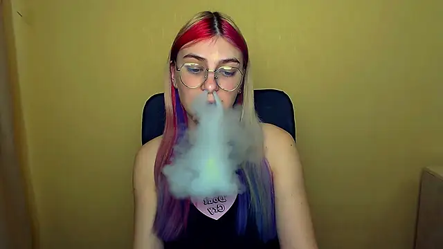 Snapshot of Luna_Lush_ chatting on March 2025 08:53:01 AM Luna Lush  online show from March 2025 08:53:01 AM