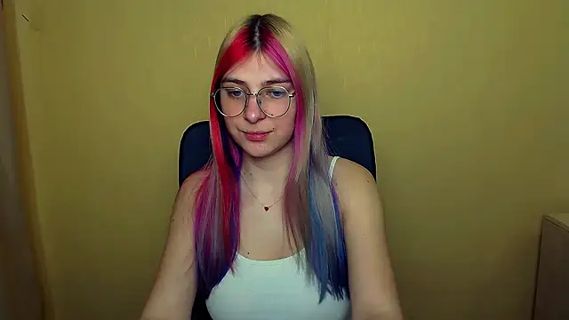 Snapshot of Luna_Lush_ chatting on March 2025 09:01:02 AM Luna Lush  online show from March 2025 09:01:02 AM