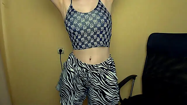 Luna Lush  online show from February 2026 10:26:02 AM