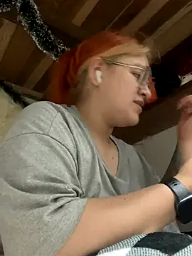 Snapshot of SophiaWeestt99 chatting on December 2025 03:46:02 AM SophiaWeestt99 online show from December 2025 03:46:02 AM