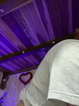 Snapshot of SophiaWeestt99 chatting on February 2026 04:24:01 AM SophiaWeestt99 online show from February 2026 04:24:01 AM