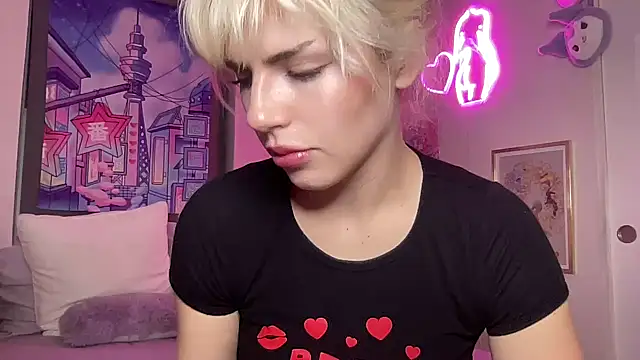 Snapshot of SirenitySirenxx chatting on February 2025 06:09:02 AM SirenitySirenxx online show from February 2025 06:09:02 AM