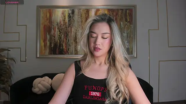 RebeccaHudson online show from January 2026 05:51:02 PM