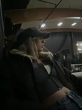 Snapshot of M1ssyk1ssy chatting on February 2025 08:16:01 PM M1ssyk1ssy online show from February 2025 08:16:01 PM