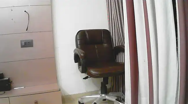 collage hoty online show from March 2025 04:40:02 PM