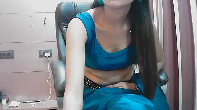 collage hoty online show from September 2025 05:13:02 PM