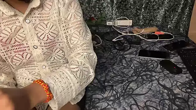 Snapshot of mystical_zara chatting on January 2025 03:50:01 PM mystical zara online show from January 2025 03:50:01 PM