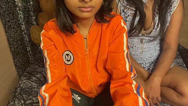 Snapshot of mystical_zara chatting on January 2025 07:29:02 PM mystical zara online show from January 2025 07:29:02 PM