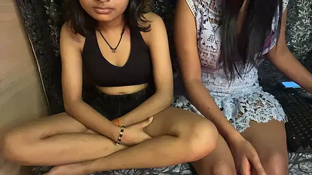 Snapshot of mystical_zara chatting on January 2025 07:11:01 PM mystical zara online show from January 2025 07:11:01 PM