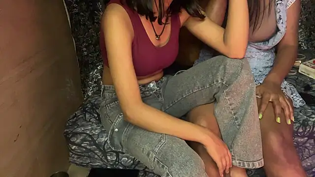 Snapshot of mystical_zara chatting on February 2025 08:05:01 PM mystical zara online show from February 2025 08:05:01 PM