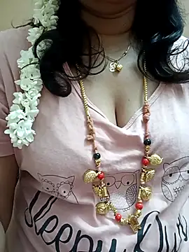 gaurika18 online show from March 2025 06:22:01 PM