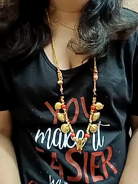 gaurika18 online show from March 2025 10:44:01 PM