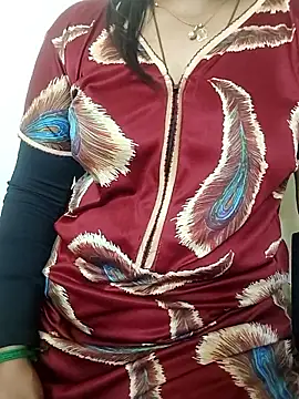 gaurika18 online show from October 2025 06:42:01 PM