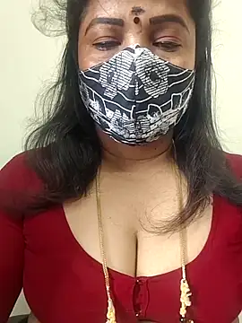 gaurika18 online show from April 2026 02:47:01 AM