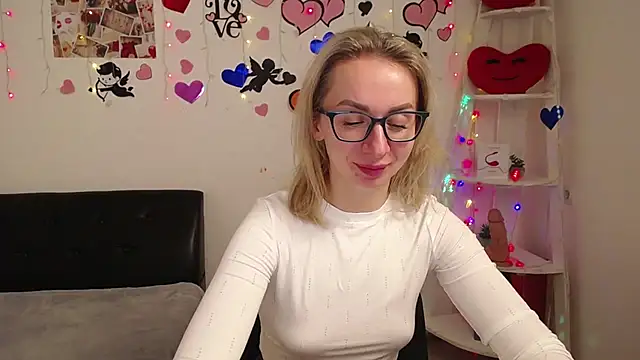 VasilisaSii online show from February 2025 03:53:02 PM