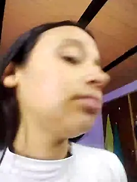 Snapshot of emma_ambar chatting on January 2025 12:07:01 AM emma ambar online show from January 2025 12:07:01 AM