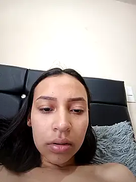 Snapshot of emma_ambar chatting on September 2025 04:22:02 PM emma ambar online show from September 2025 04:22:02 PM