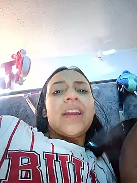 emma ambar online show from January 2026 06:01:01 PM