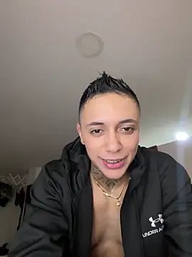  PhillipBrown online show from December 2024 10:21:01 PM