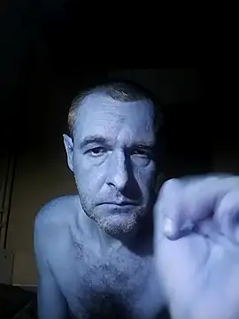 Andrzej-M online show from September 2025 12:47:01 AM