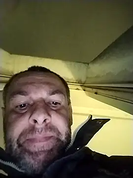 Andrzej-M online show from April 2026 09:45:01 PM