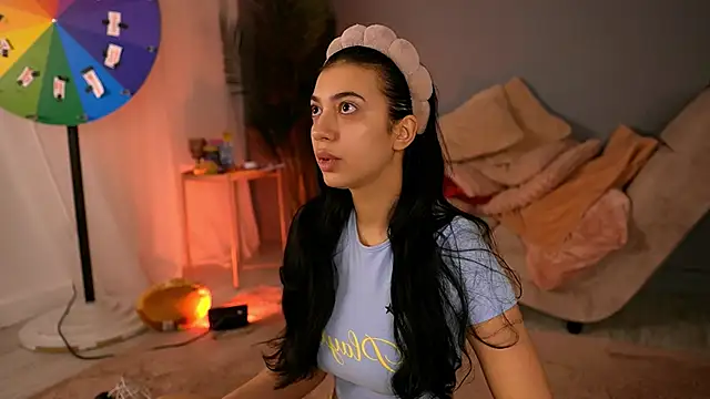 BetsyGonzale online show from March 2026 04:52:01 AM