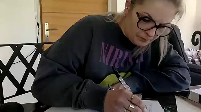 vanillesoumise online show from March 2025 08:36:01 AM