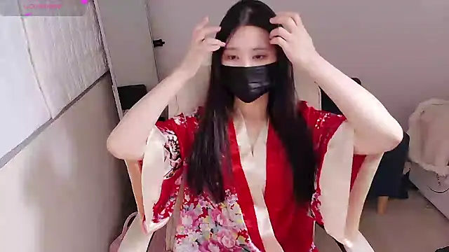 who Lilly online show from September 2025 12:07:01 PM