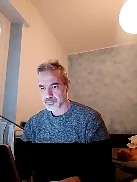 Snapshot of Marcolino183 chatting on December 2024 03:37:02 PM Marcolino183 online show from December 2024 03:37:02 PM