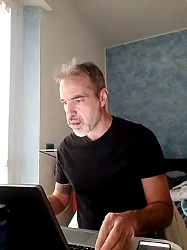 Snapshot of Marcolino183 chatting on February 2025 10:37:02 AM Marcolino183 online show from February 2025 10:37:02 AM