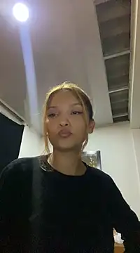 baby lizy online show from January 2025 12:27:01 AM