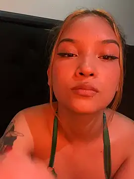 baby lizy online show from January 2025 11:56:02 PM