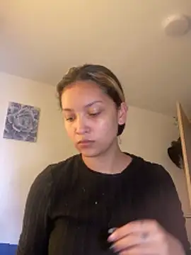 baby lizy online show from October 2025 08:46:02 PM