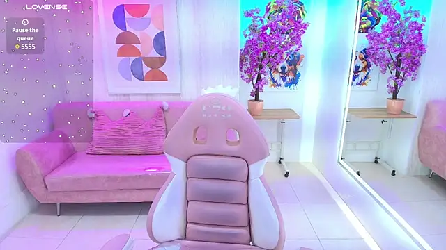 Gabby evanns online show from January 2026 12:10:02 PM