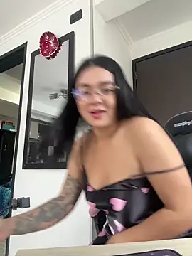 camianddanna online show from February 2026 03:38:01 PM