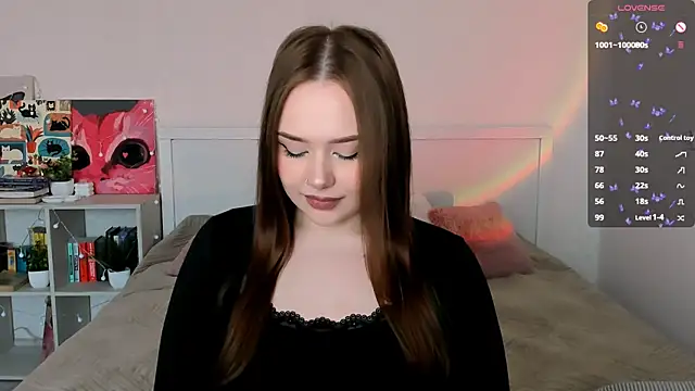 LittleKiitten online show from June 2026 02:51:02 PM