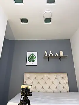 Soe Lara online show from November 2025 11:22:01 AM