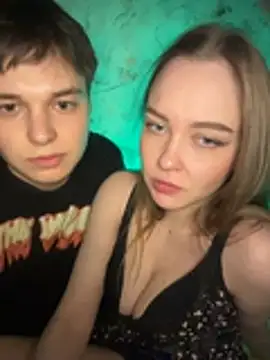 Family-Mm1 online show from April 2026 05:35:02 PM