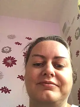 Snapshot of Meliss_Official9 chatting on December 2025 02:10:02 PM Meliss Official9 online show from December 2025 02:10:02 PM