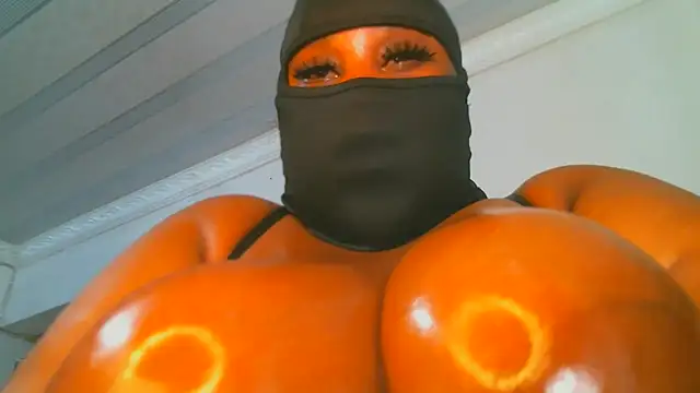 XPanther 24 online show from February 2025 05:18:01 PM