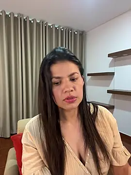 Alice Biel online show from March 2025 10:40:01 PM