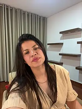 Alice Biel online show from March 2025 09:56:01 PM