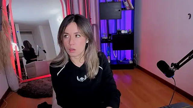 Snapshot of sexfire_lalita chatting on April 2026 09:23:01 PM sexfire lalita online show from April 2026 09:23:01 PM