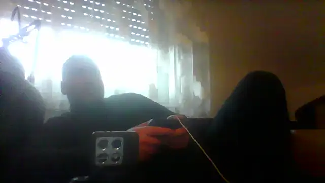 Snapshot of NewyorkDimi chatting on January 2025 07:57:01 AM NewyorkDimi online show from January 2025 07:57:01 AM