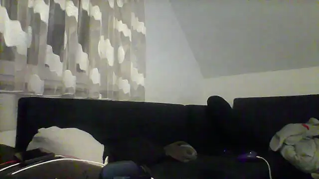 Snapshot of NewyorkDimi chatting on February 2025 11:41:02 PM NewyorkDimi online show from February 2025 11:41:02 PM