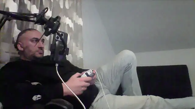 Snapshot of NewyorkDimi chatting on November 2025 01:16:01 AM NewyorkDimi online show from November 2025 01:16:01 AM